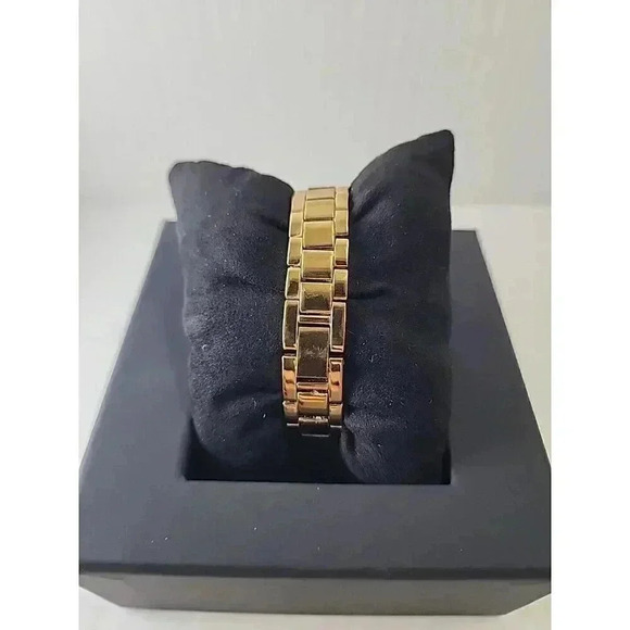 Womens Armitron Crystal Rose Gold Tone Bezel Pink Dial New Battery 32mm 75/5217 - Picture 8 of 16